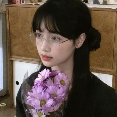 盛开的女人